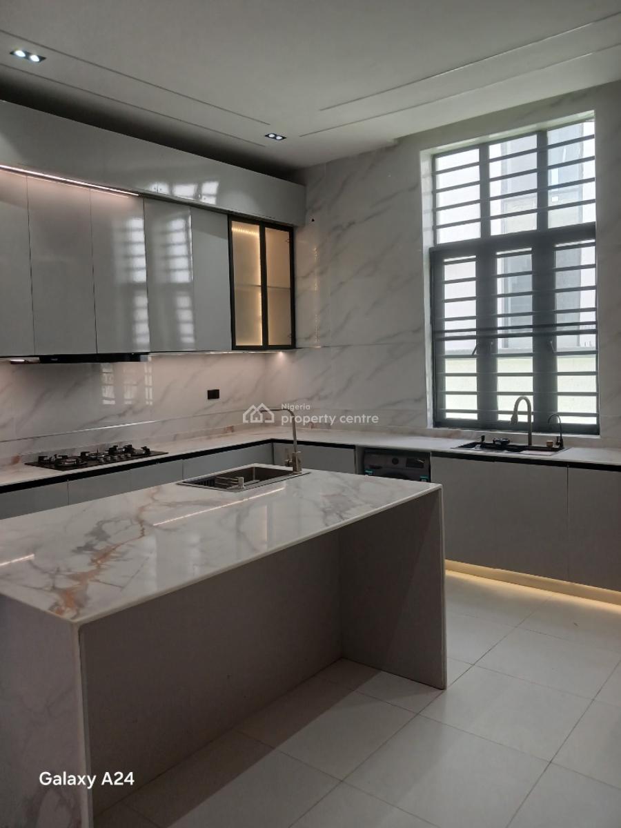 Massive Fine Taste 6 Bedroom Detached Duplex in a Secured Estate, Chevron, Lekki Expressway, Lekki, Lagos, Detached Duplex for Sale