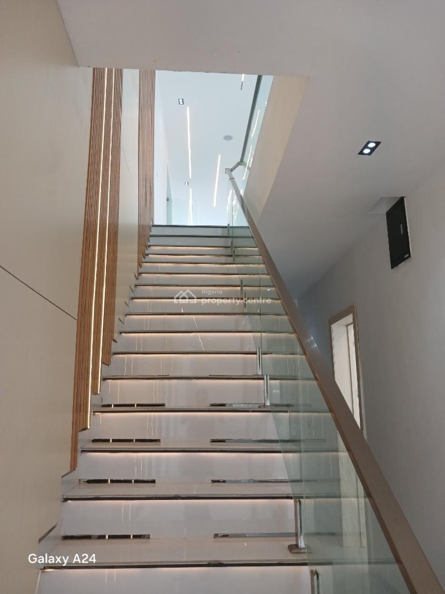 Massive Fine Taste 6 Bedroom Detached Duplex in a Secured Estate, Chevron, Lekki Expressway, Lekki, Lagos, Detached Duplex for Sale