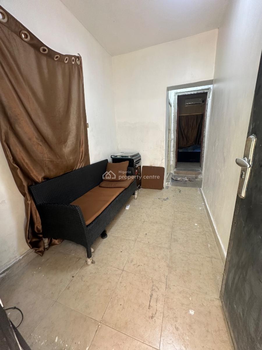 Potable Mini Flat for Single Bachelors, Spg Ologolo, Lekki, Lagos, Mini Flat (room and Parlour) for Rent