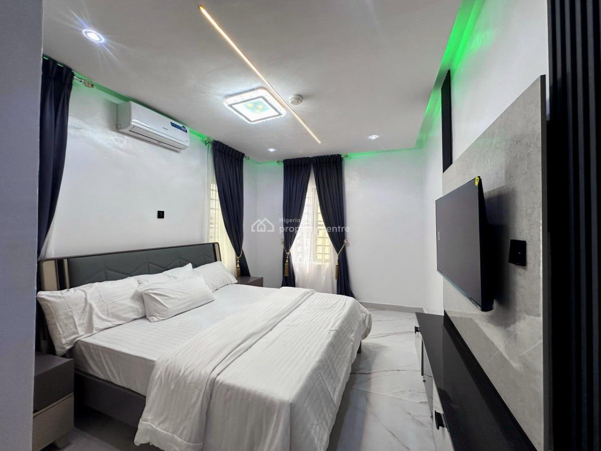 a Premium 5 Bedroom Apartment in a Gated and Secured Estate, 12 Aquamarine Rd Diamond Estate Monastery, Sangotedo, Ajah, Lagos, Detached Duplex Short Let