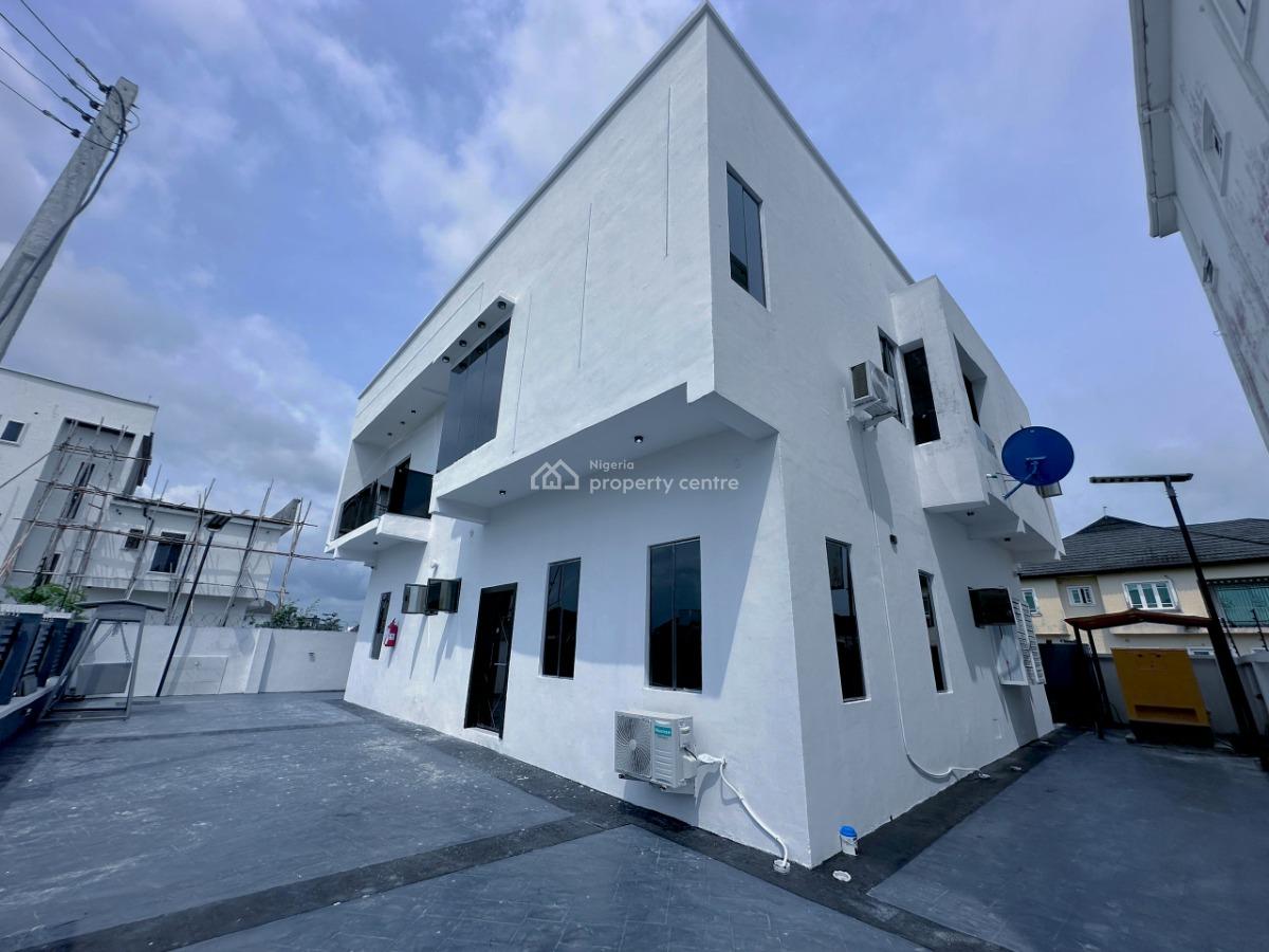 a Premium 5 Bedroom Apartment in a Gated and Secured Estate, 12 Aquamarine Rd Diamond Estate Monastery, Sangotedo, Ajah, Lagos, Detached Duplex Short Let