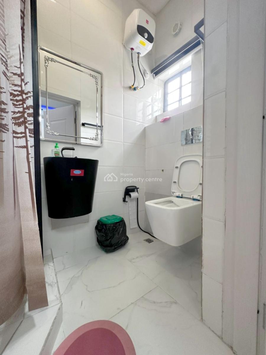 a Premium 5 Bedroom Apartment in a Gated and Secured Estate, 12 Aquamarine Rd Diamond Estate Monastery, Sangotedo, Ajah, Lagos, Detached Duplex Short Let