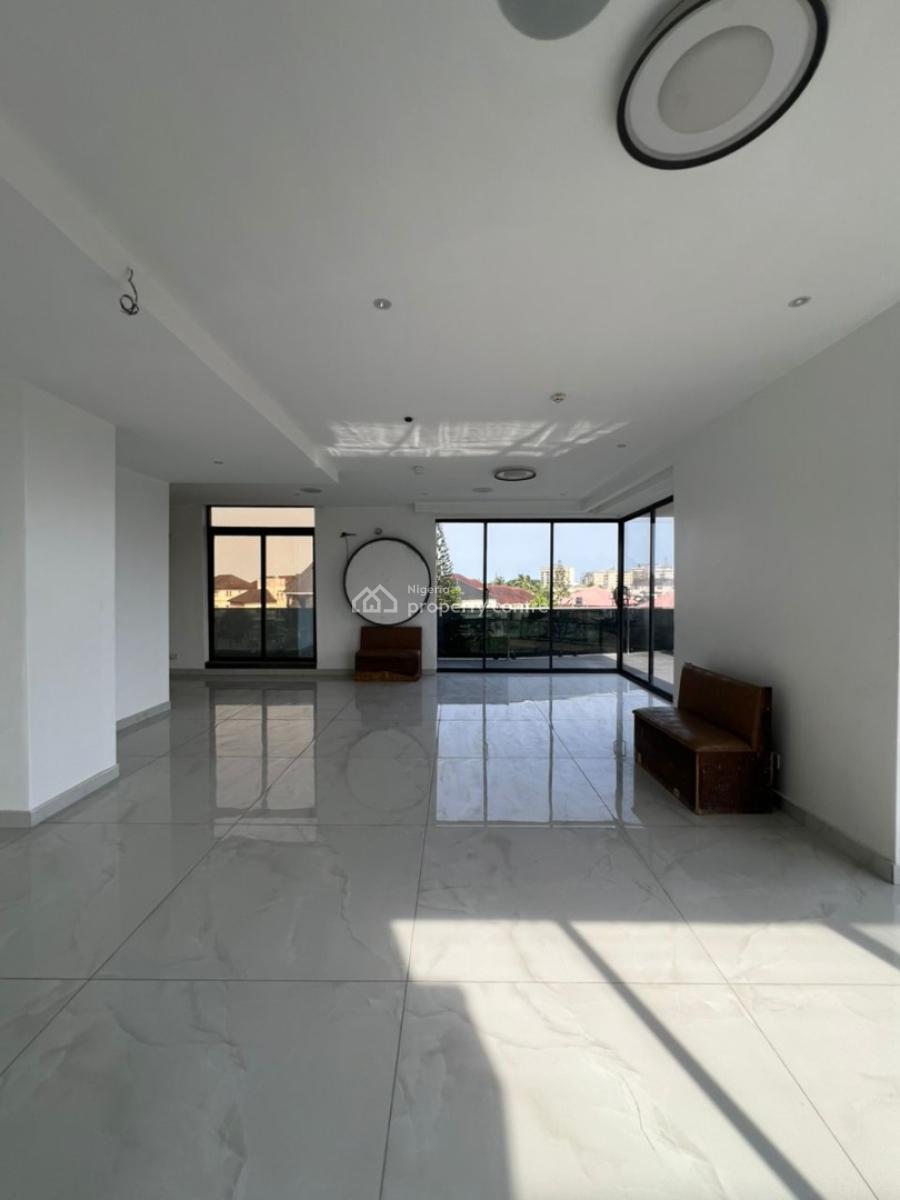 6-bedroom Penthouse +private Pool in Osborne, Ikoyi, Lagos, House for Sale