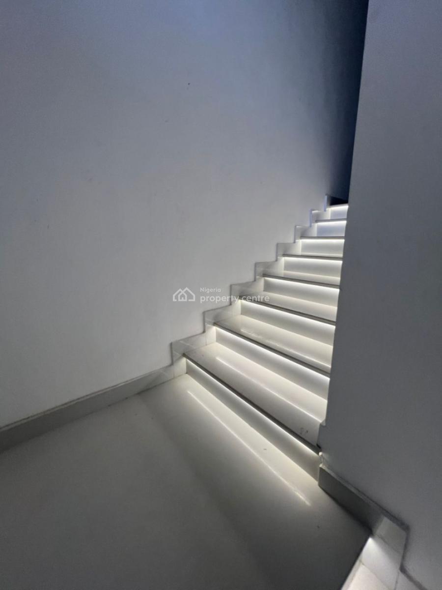 6-bedroom Penthouse +private Pool in Osborne, Ikoyi, Lagos, House for Sale