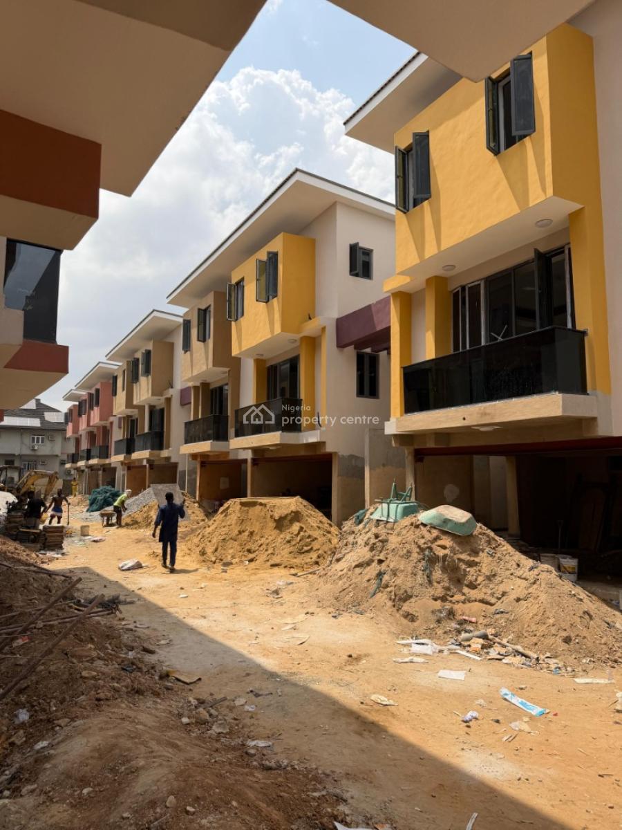 4 Bedroom All Ensuite Townhouse, Adeniyi Jones, Ikeja, Lagos, Block of Flats for Sale