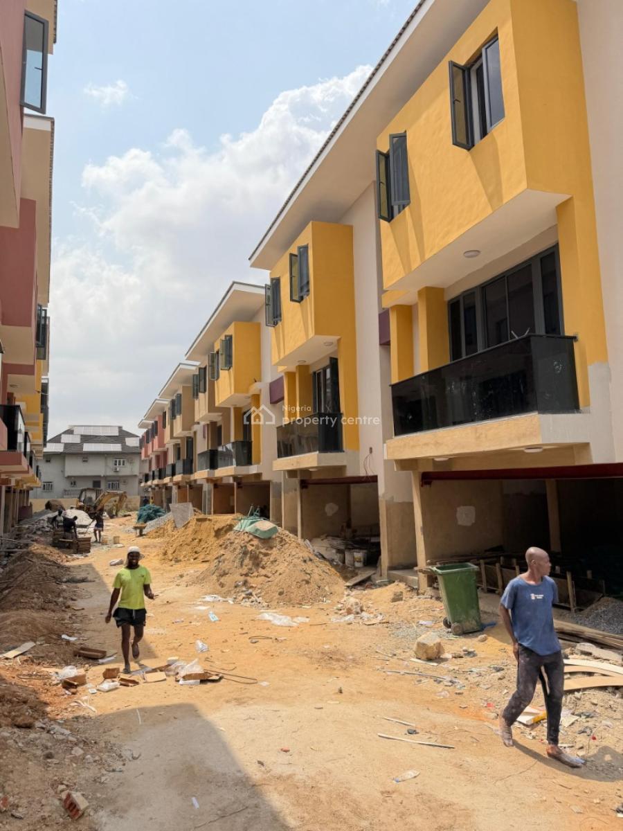 4 Bedroom All Ensuite Townhouse, Adeniyi Jones, Ikeja, Lagos, Block of Flats for Sale