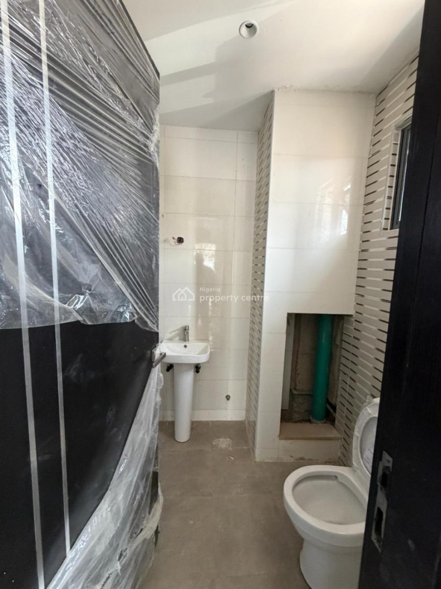 4 Bedroom All Ensuite Townhouse, Adeniyi Jones, Ikeja, Lagos, Block of Flats for Sale