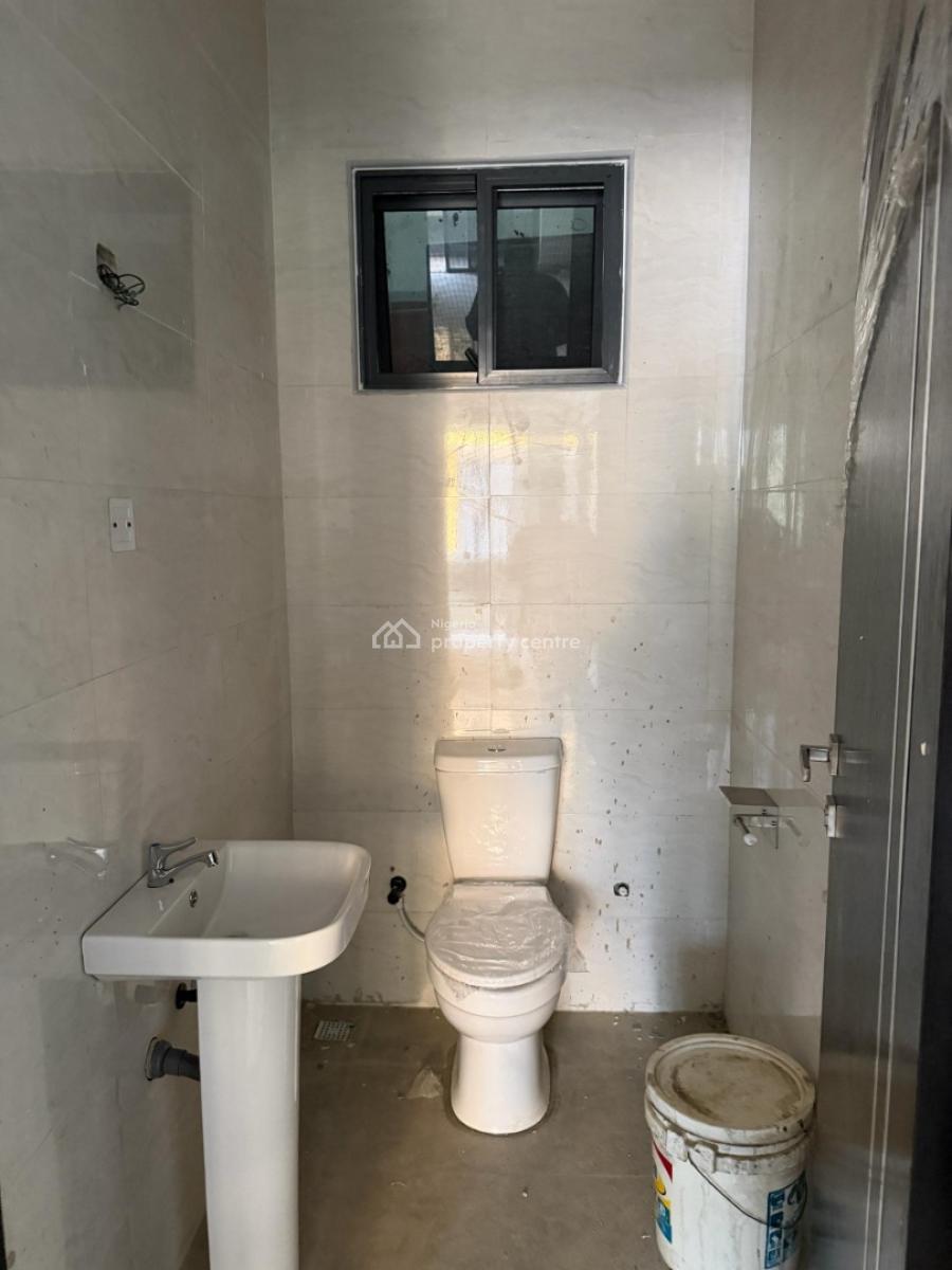 4 Bedroom All Ensuite Townhouse, Adeniyi Jones, Ikeja, Lagos, Block of Flats for Sale