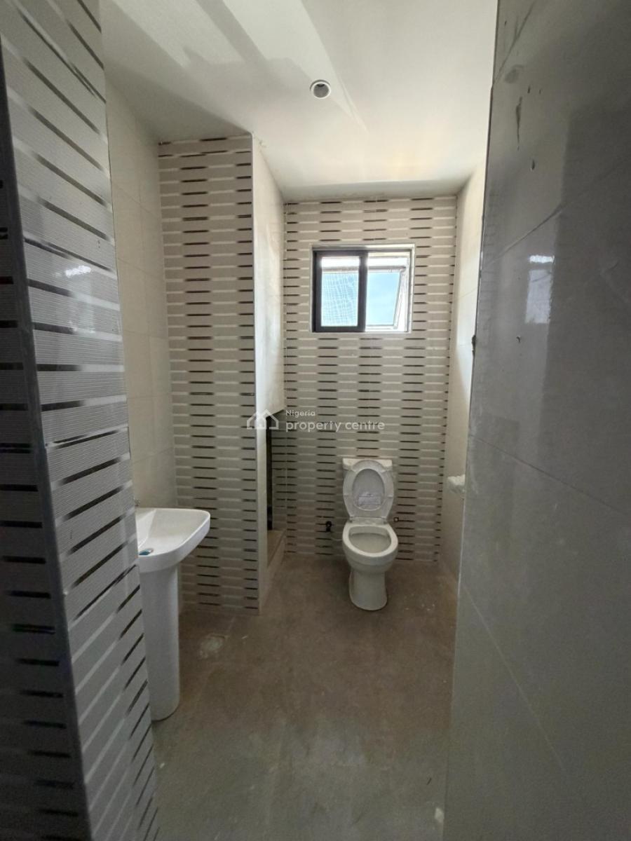 4 Bedroom All Ensuite Townhouse, Adeniyi Jones, Ikeja, Lagos, Block of Flats for Sale