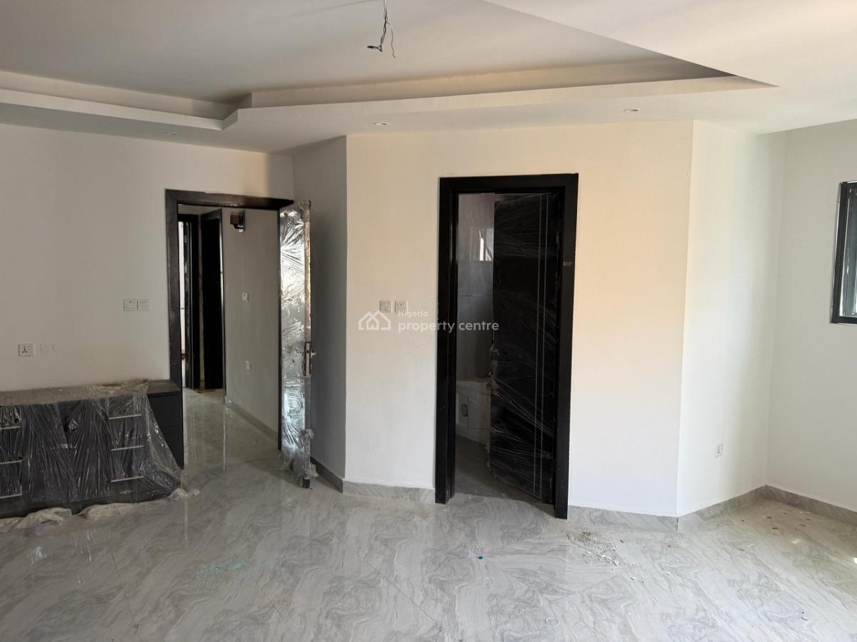 4 Bedroom All Ensuite Townhouse, Adeniyi Jones, Ikeja, Lagos, Block of Flats for Sale