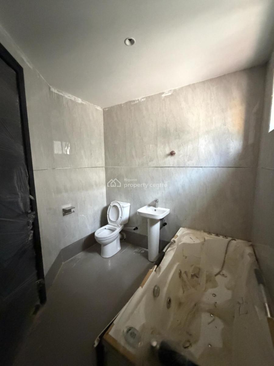 4 Bedroom All Ensuite Townhouse, Adeniyi Jones, Ikeja, Lagos, Block of Flats for Sale