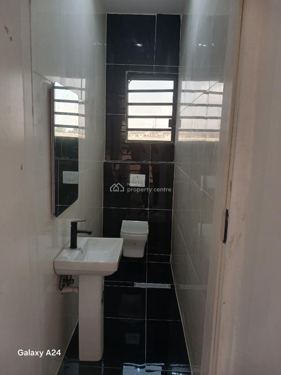 5bedroom Detached Duplex at Chevron, Chevron 350, Lekki Expressway, Lekki, Lagos, Detached Duplex for Sale