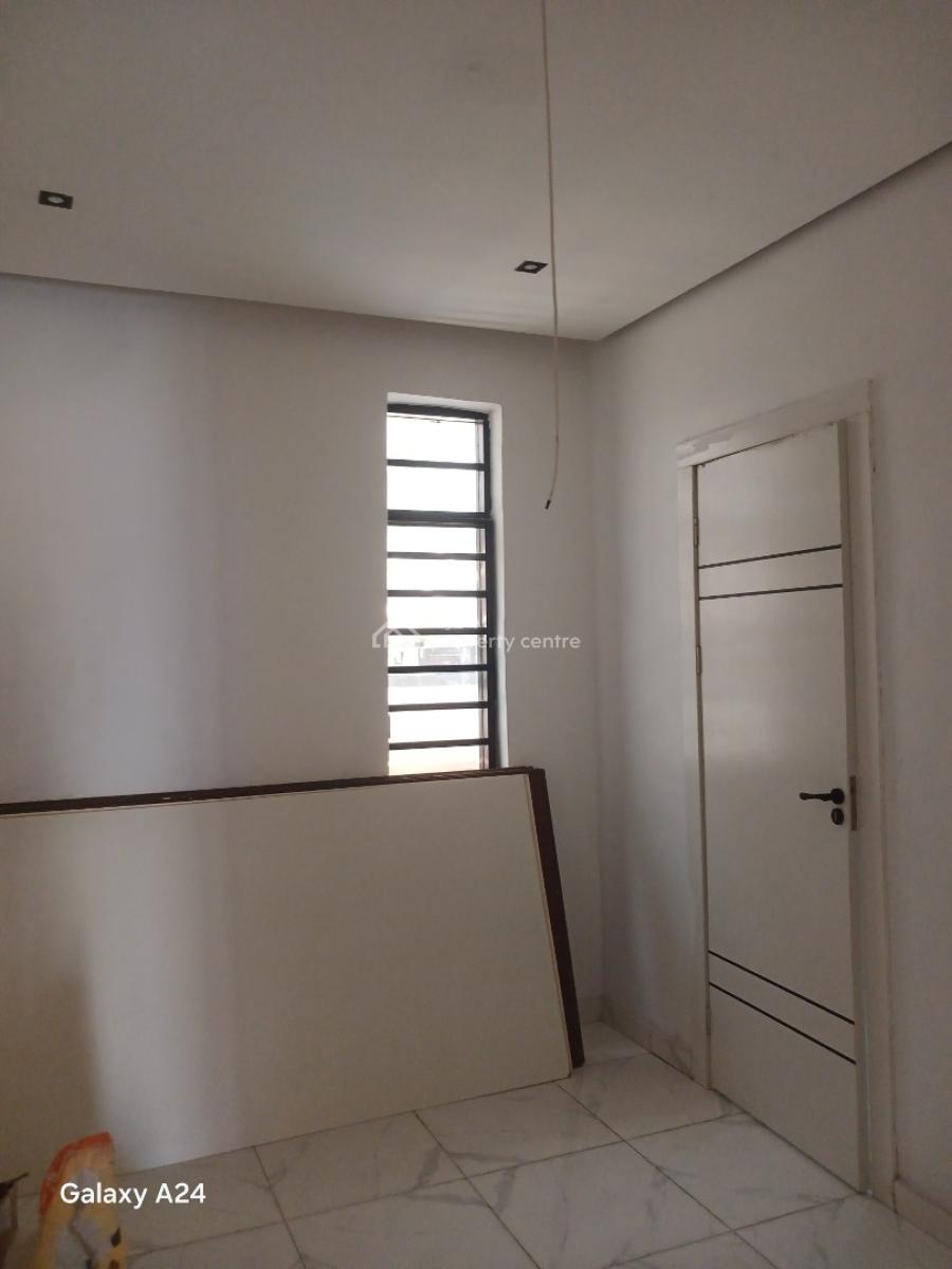 5bedroom Detached Duplex at Chevron, Chevron 350, Lekki Expressway, Lekki, Lagos, Detached Duplex for Sale