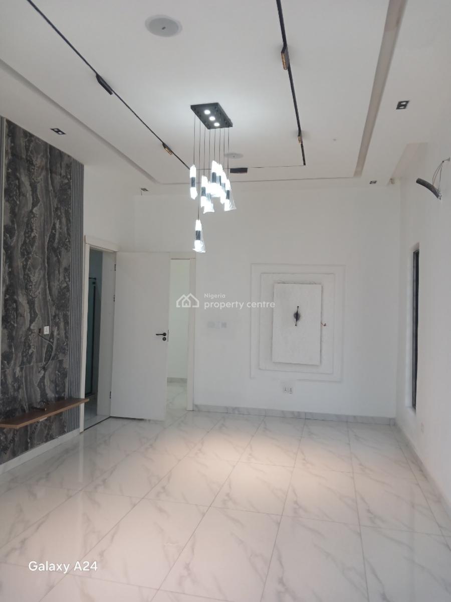 5bedroom Detached Duplex at Chevron, Chevron 350, Lekki Expressway, Lekki, Lagos, Detached Duplex for Sale