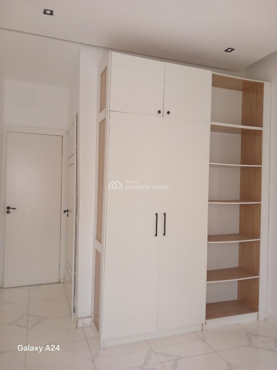 5bedroom Detached Duplex at Chevron, Chevron 350, Lekki Expressway, Lekki, Lagos, Detached Duplex for Sale