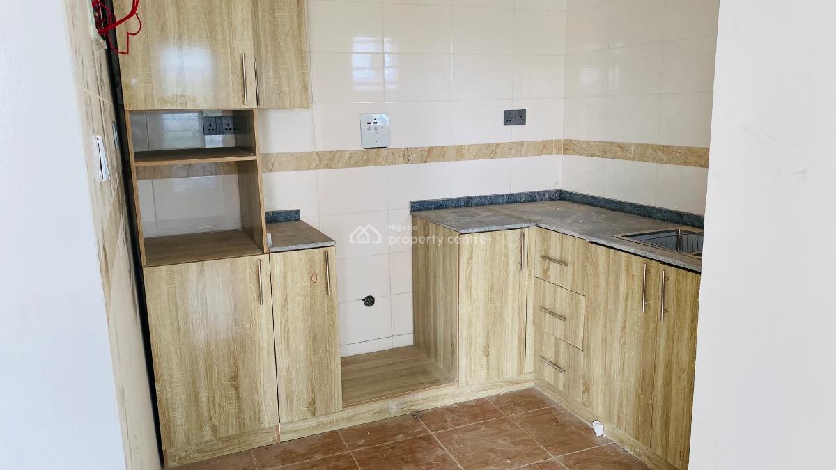 Brand New Serviced Three Bedroom Flat, Katampe (main), Katampe, Abuja, Flat / Apartment for Rent