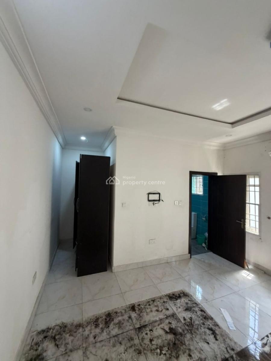 a Spacious and Beautifully Finished 2 Bedroom Apartment, Off Admiralty Way, Lekki Phase 1, Lekki, Lagos, Flat / Apartment for Rent