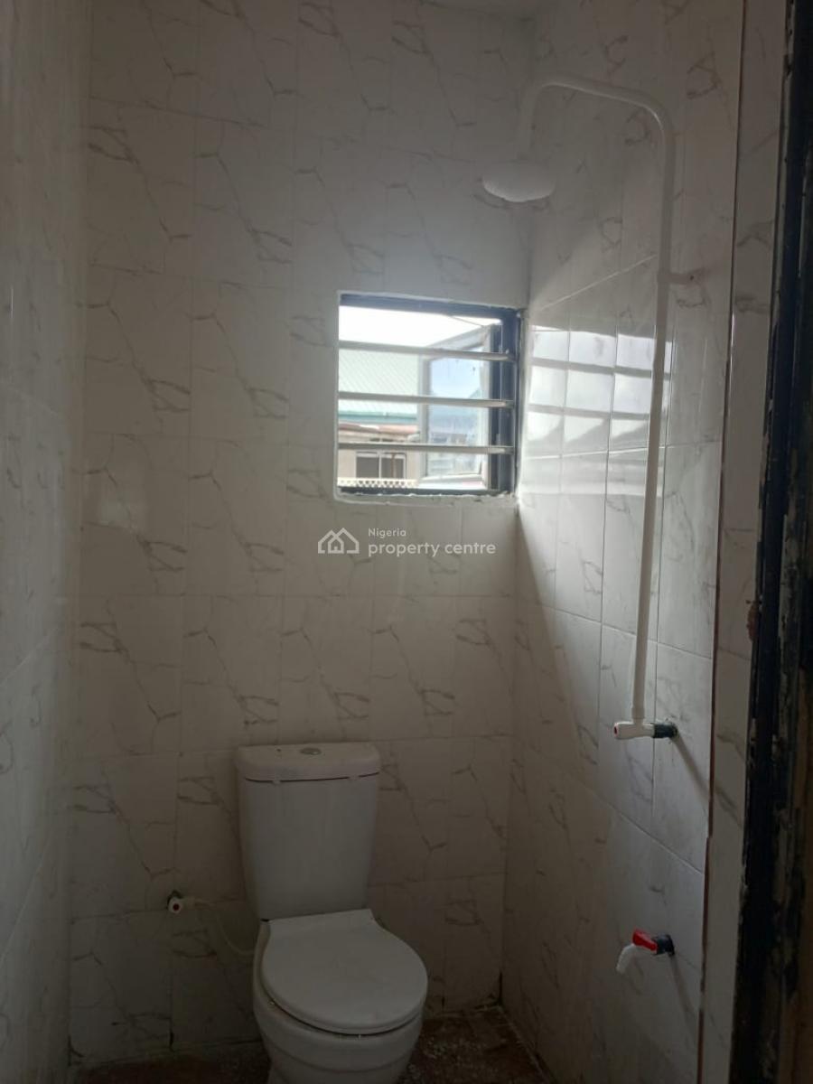 Newly Built Spacious Roomself  with Modern Finishing, Shomolu, Lagos, Flat / Apartment for Rent