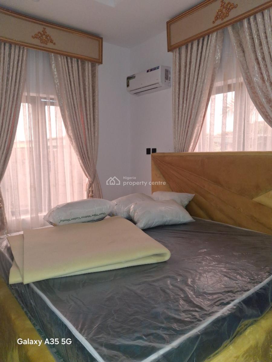Fully Furnished 2 Bedrooms Flat, Shoprite Road, Ajah, Lagos, Flat / Apartment for Rent