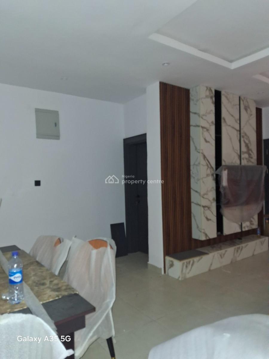 Fully Furnished 2 Bedrooms Flat, Shoprite Road, Ajah, Lagos, Flat / Apartment for Rent