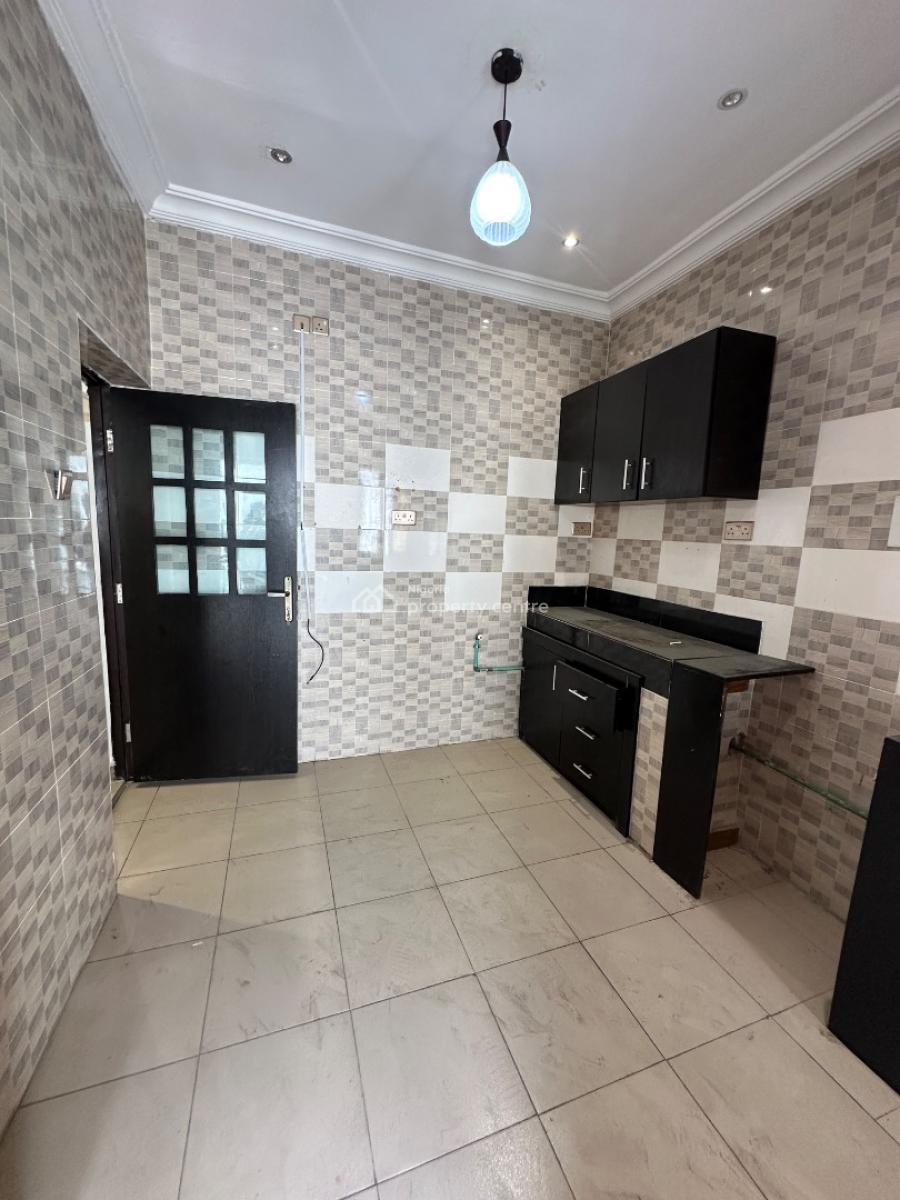 3 Bedroom Apartment, Thomas Estate, Ajah, Lagos, Flat / Apartment for Rent