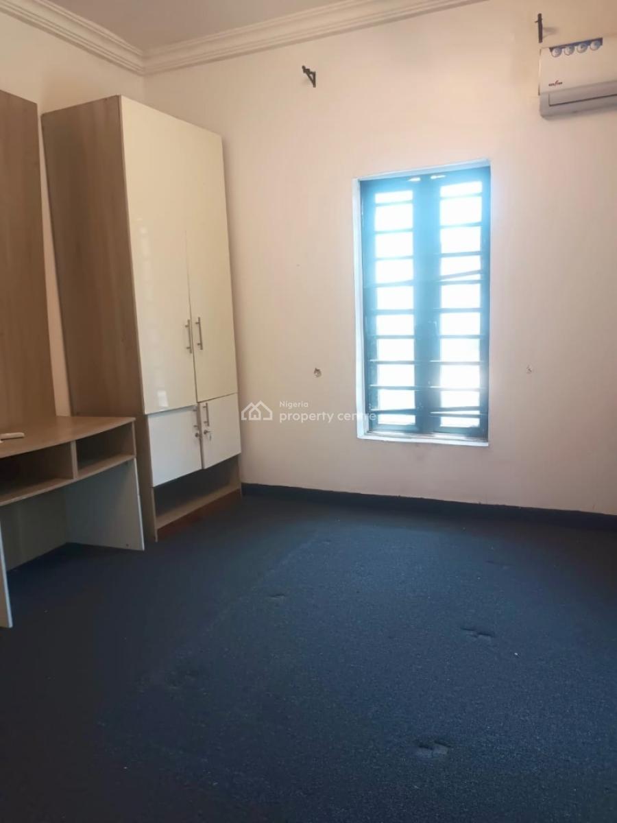 Upgraded Upstairs Executive Fully Serviced with 24 Hours Light, Gra, Ikota, Lekki, Lagos, Mini Flat (room and Parlour) for Rent