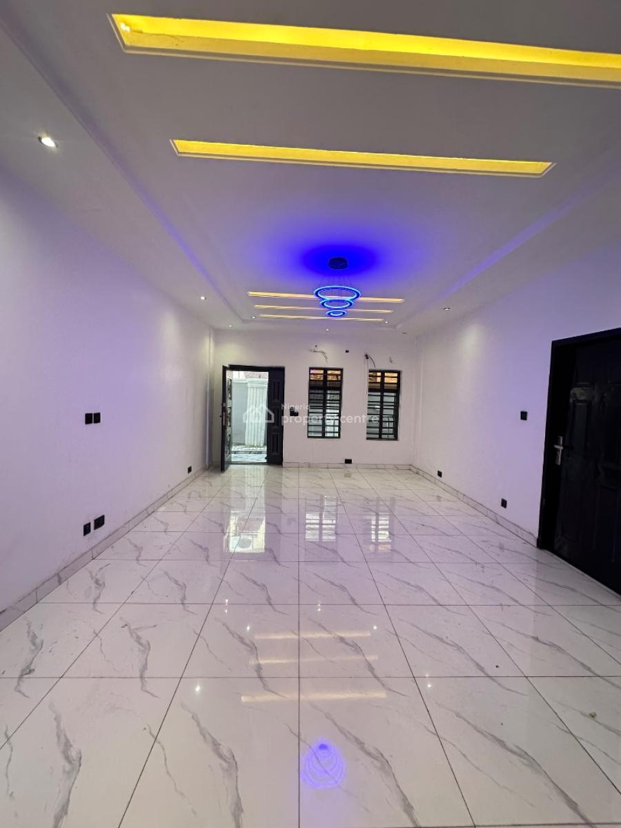 Neatly Built 3 Bedroom Apartment, Ajah, Lagos, Flat / Apartment for Rent