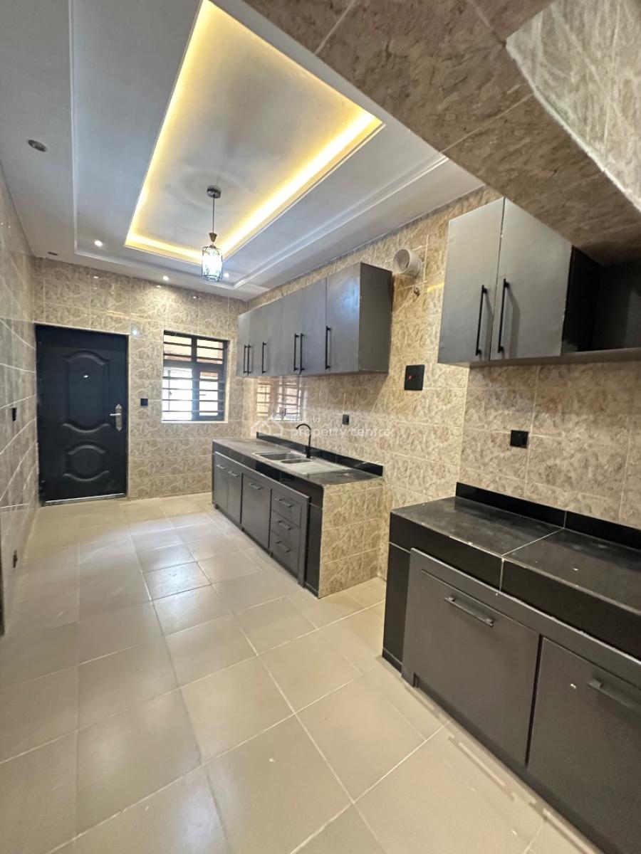 Neatly Built 3 Bedroom Apartment, Ajah, Lagos, Flat / Apartment for Rent