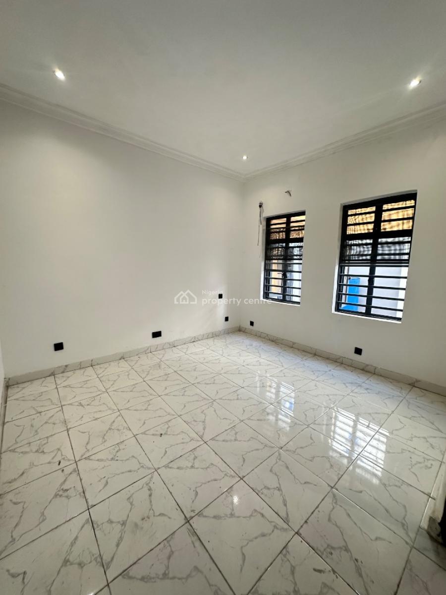 Neatly Built 3 Bedroom Apartment, Ajah, Lagos, Flat / Apartment for Rent