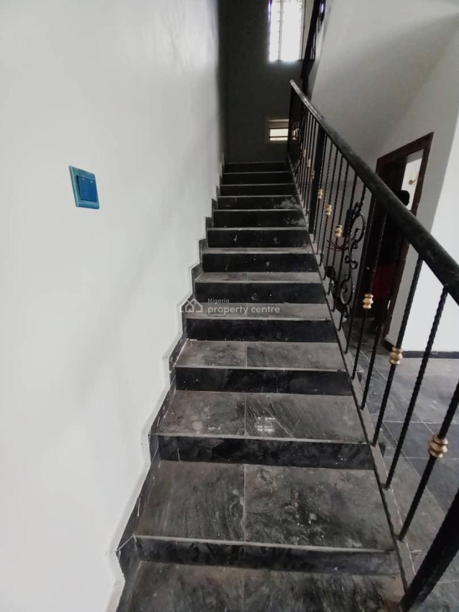 Five(5) Bedrooms Semi-detached Duplex, Two(2) Living Room & 1 Box Room, Cluster 5, River Park Estate Airport Road, Lugbe District, Abuja, Semi-detached Duplex for Rent