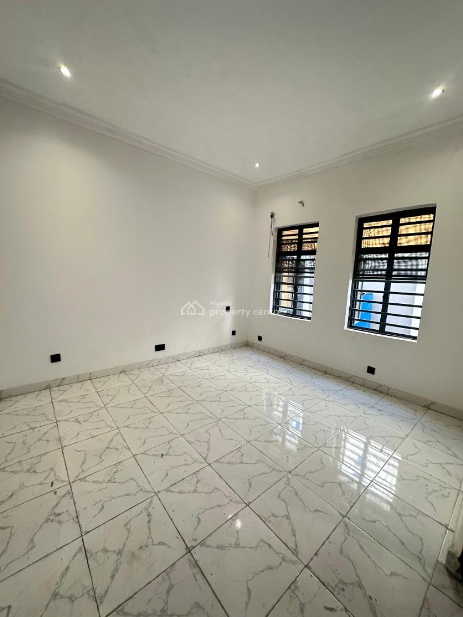 Neatly Built 3 Bedroom Apartment, Thomas Estate, Ajah, Lagos, Flat / Apartment for Rent