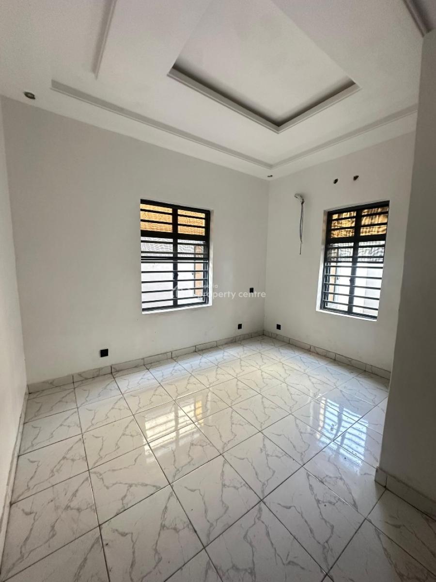 Neatly Built 3 Bedroom Apartment, Thomas Estate, Ajah, Lagos, Flat / Apartment for Rent