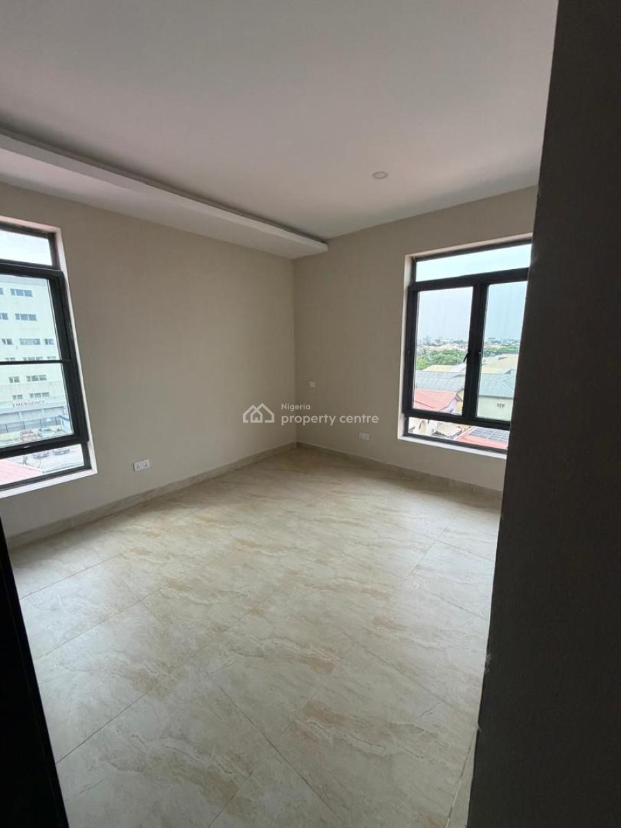 Luxury Serviced Open Plan 3 Bedroom Apartment (all Ensuite), Lekki Phase 1, Lekki, Lagos, Flat / Apartment for Rent