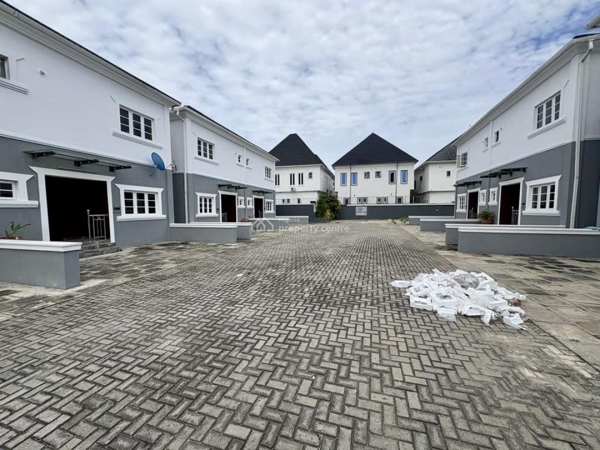 Well Well Furnished 4 Bedroom Semi- Detached Duplex, Oral Estate, Lekki, Lagos, Semi-detached Duplex for Rent