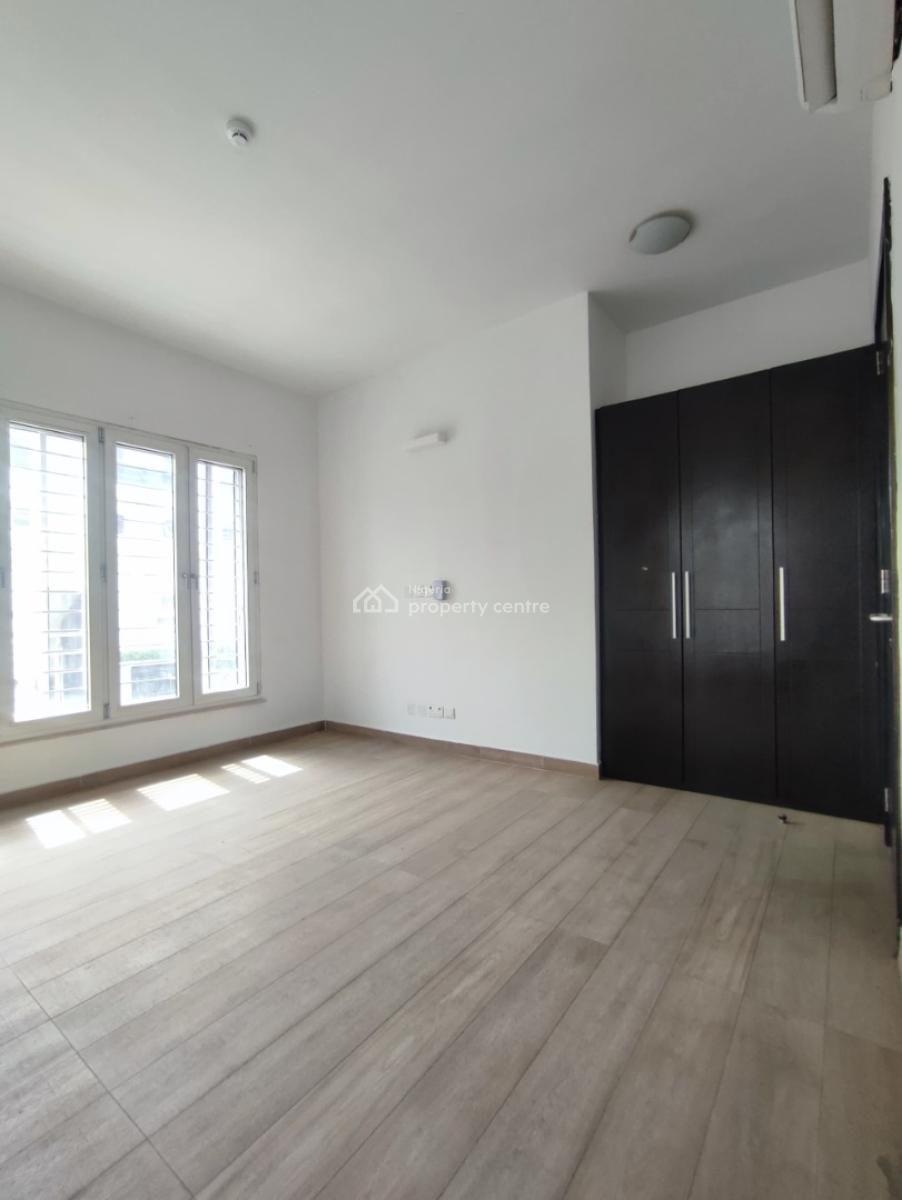 Waterfront,luxury 4 Bedroom Flat with Bq,swimming Pool,gym,green Area, Banana Island, Ikoyi, Lagos, Flat / Apartment for Rent