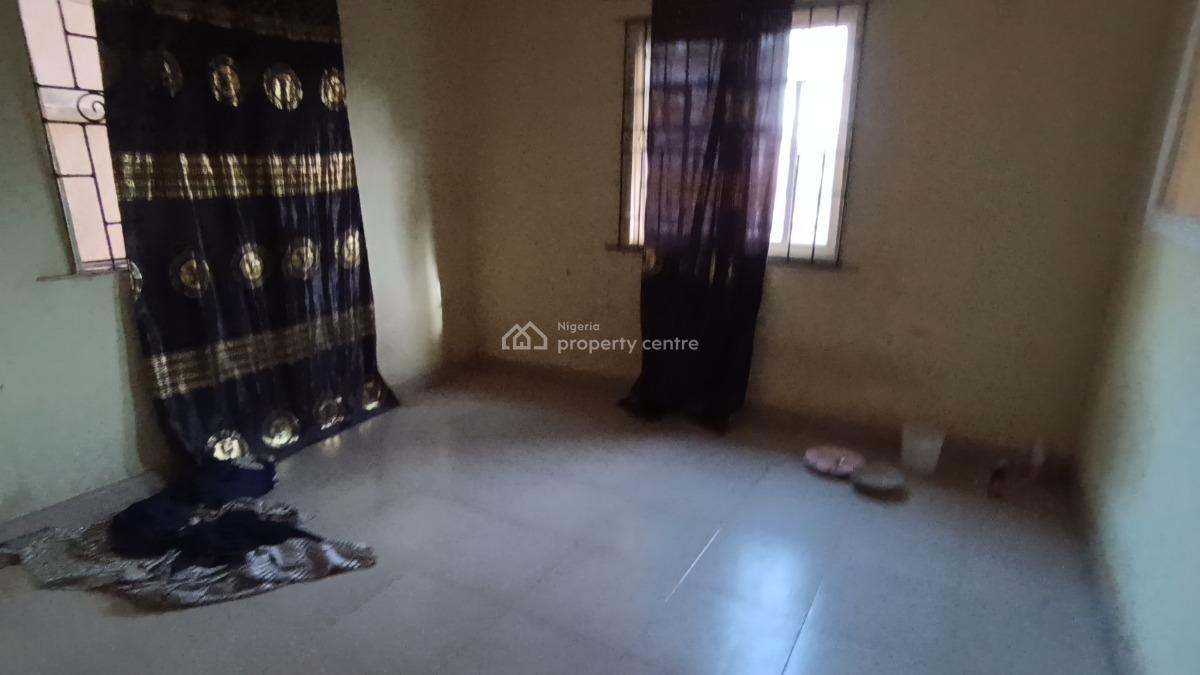 Alone in Compound 2 Bedroom Flat Pop Ceiling Prepaid Meter Nice Kitchen, Itele Ogun State Close to Ayobo, Ado-odo/ota, Ogun, Flat / Apartment for Rent