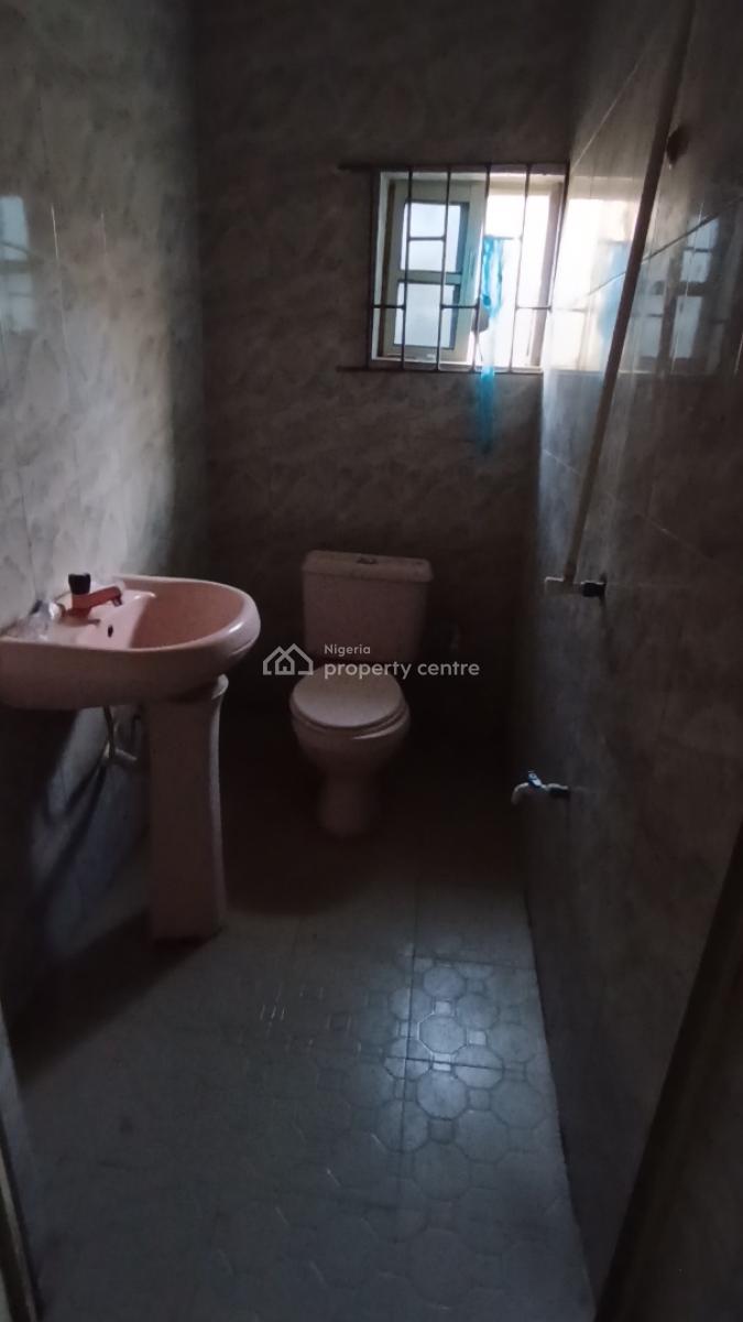 Alone in Compound 2 Bedroom Flat Pop Ceiling Prepaid Meter Nice Kitchen, Itele Ogun State Close to Ayobo, Ado-odo/ota, Ogun, Flat / Apartment for Rent