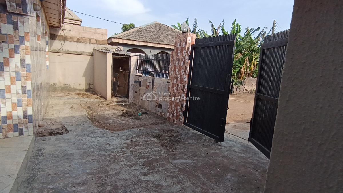 Alone in Compound 2 Bedroom Flat Pop Ceiling Prepaid Meter Nice Kitchen, Itele Ogun State Close to Ayobo, Ado-odo/ota, Ogun, Flat / Apartment for Rent