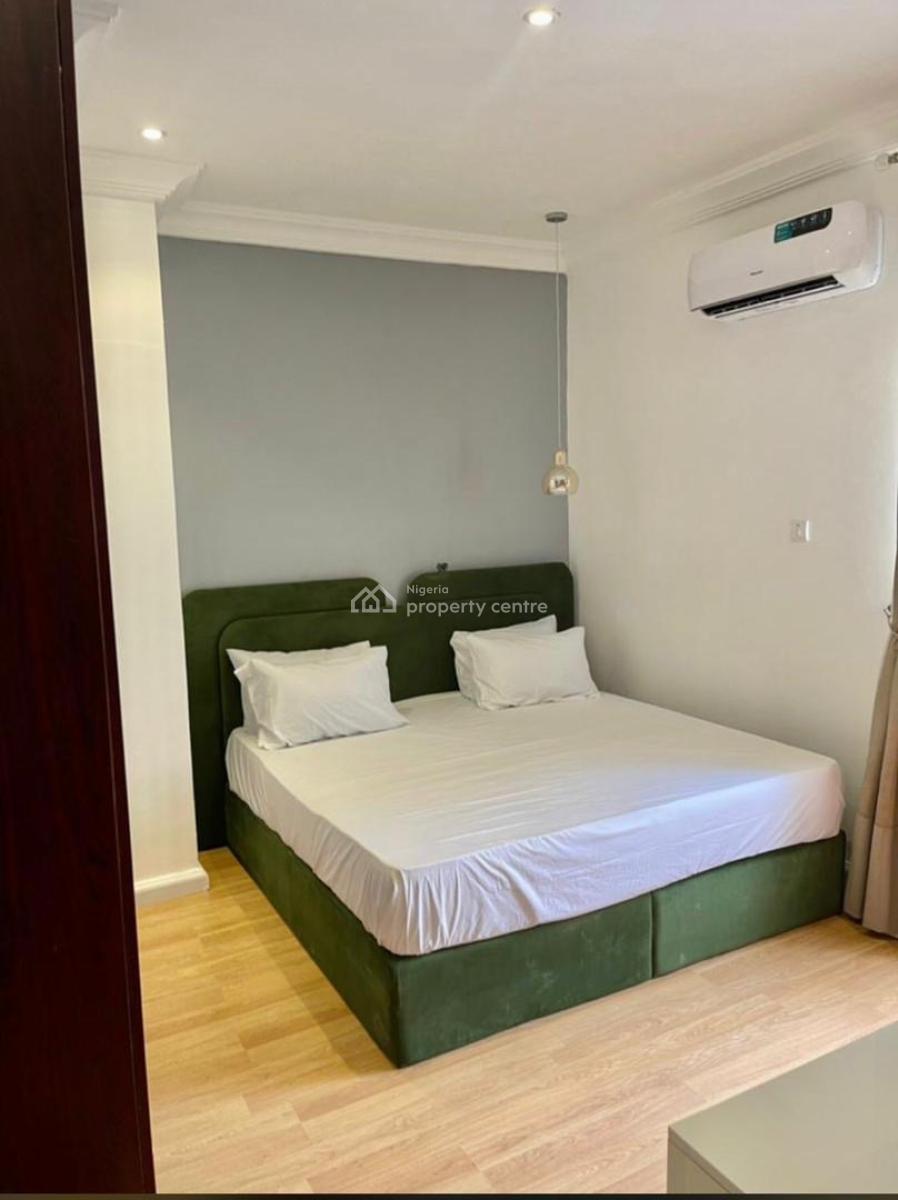 Luxury 2-bedroom Apartment, Off Admiralty Way, Lekki Phase 1, Lekki, Lagos, Flat / Apartment for Rent