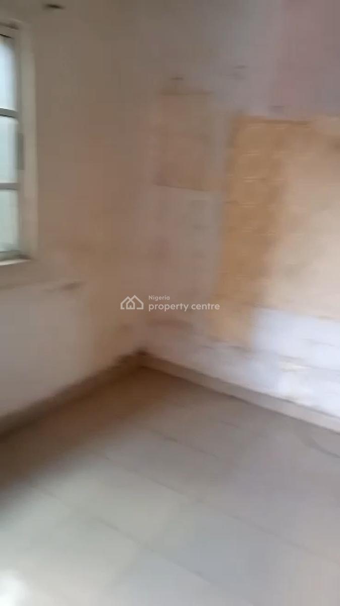 Miniflat, Adekunle, Yaba, Lagos, Mini Flat (room and Parlour) for Rent
