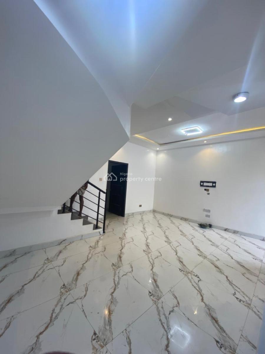 3 Bedroom Terraced Duplex, Ologolo, Lekki, Lagos, Terraced Duplex for Sale