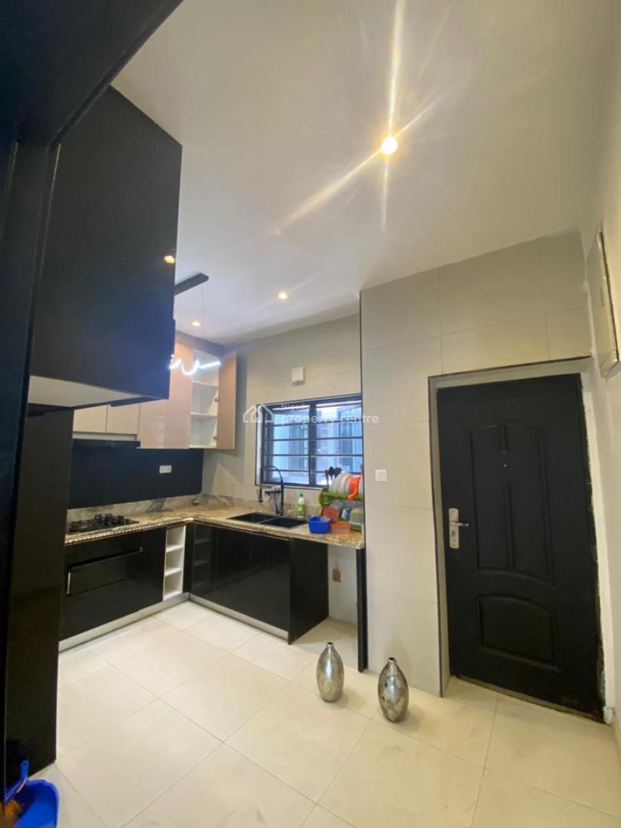 3 Bedroom Terraced Duplex, Ologolo, Lekki, Lagos, Terraced Duplex for Sale