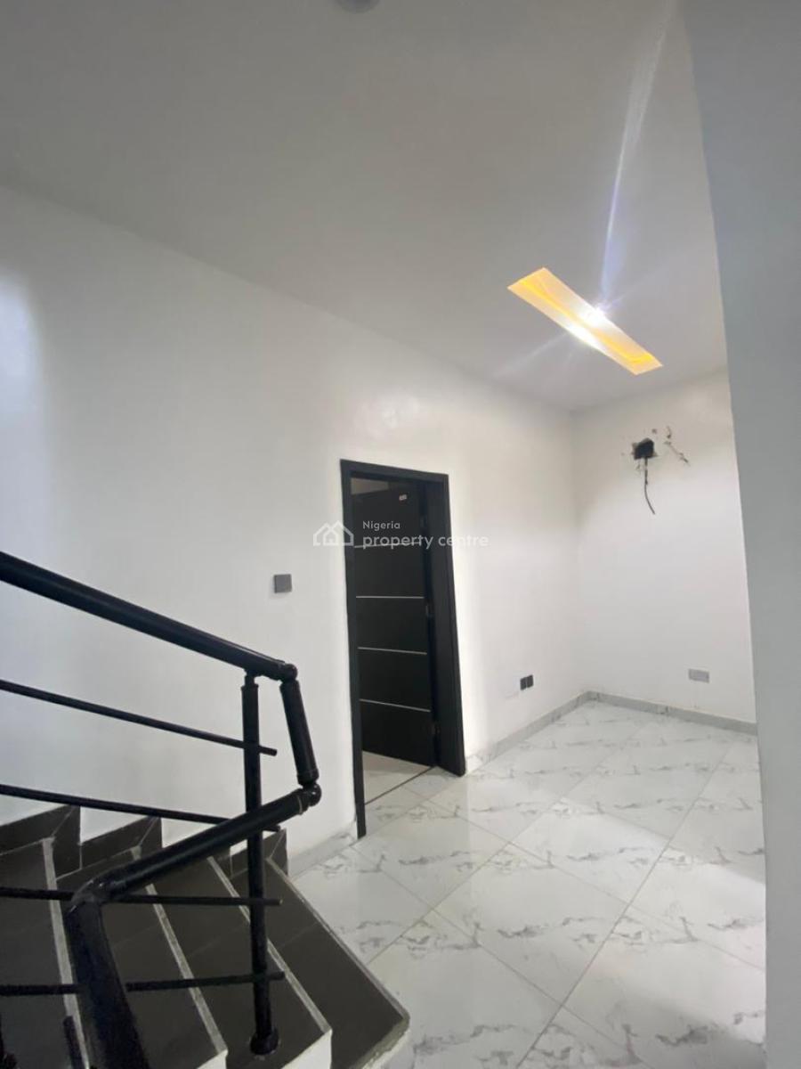 3 Bedroom Terraced Duplex, Ologolo, Lekki, Lagos, Terraced Duplex for Sale
