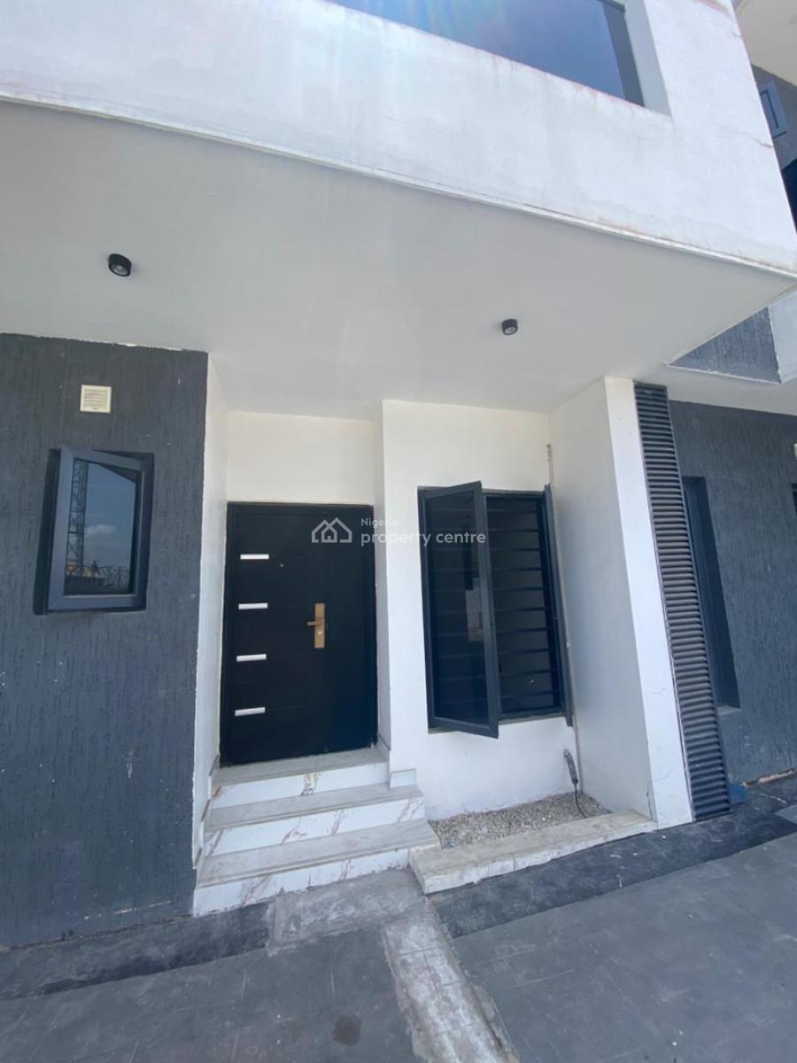 3 Bedroom Terraced Duplex, Ologolo, Lekki, Lagos, Terraced Duplex for Sale