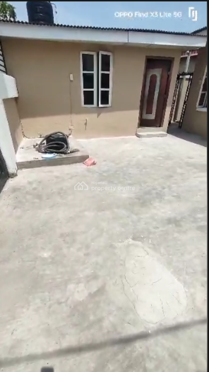 3 Bedroom Bungalow House, Abraham Adesanya Estate., Ajah, Lagos, Detached Bungalow for Rent