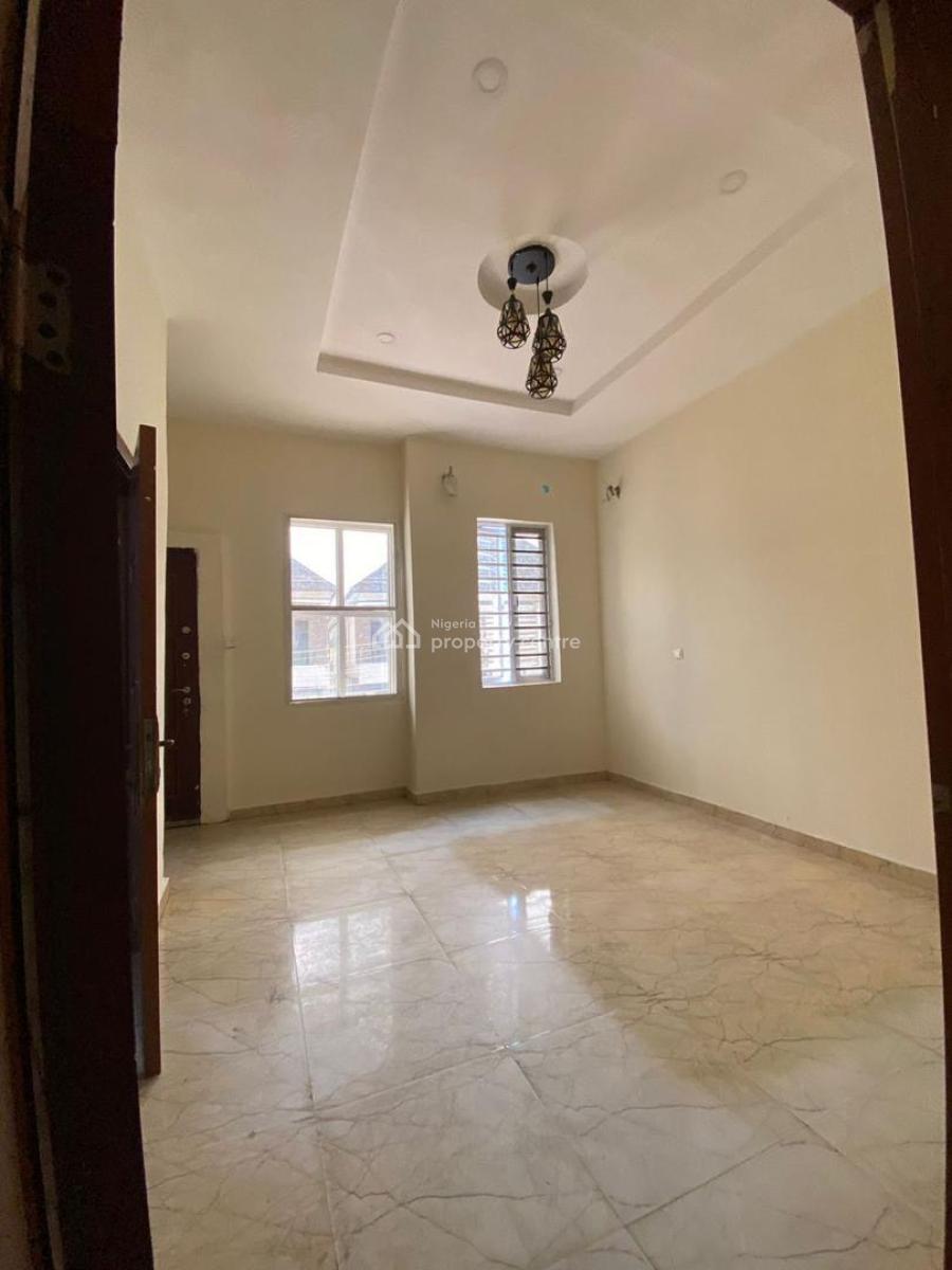 Newly Renovated 3 Bedroom Semi Detached Duplex with Bq, Chevron, Lekki, Lagos, Semi-detached Duplex for Rent