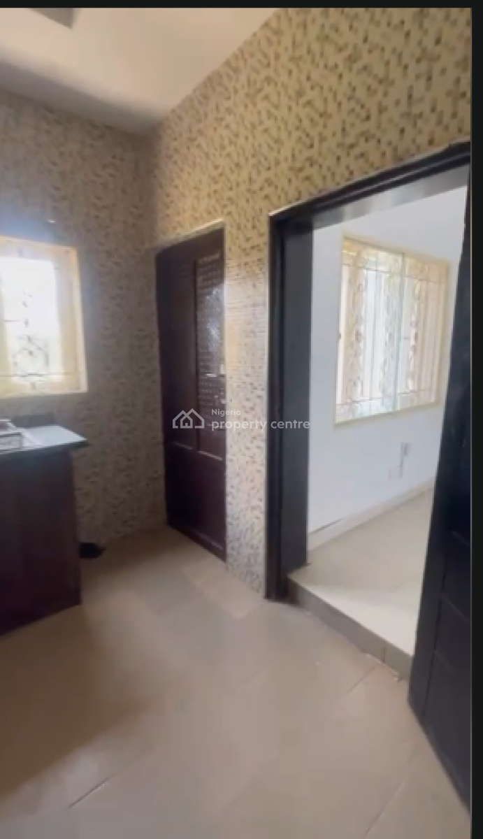 Spacious 2 Bedroom Apartment, Aptech Estate, Sangotedo, Ajah, Lagos, Flat / Apartment for Rent