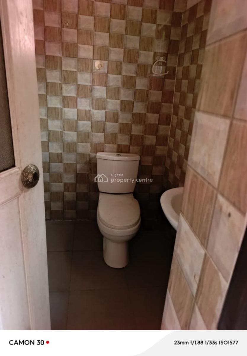 Well-finished 3-bedroom Apartment, Isheri Phase1, Magodo, Lagos, Flat / Apartment for Sale