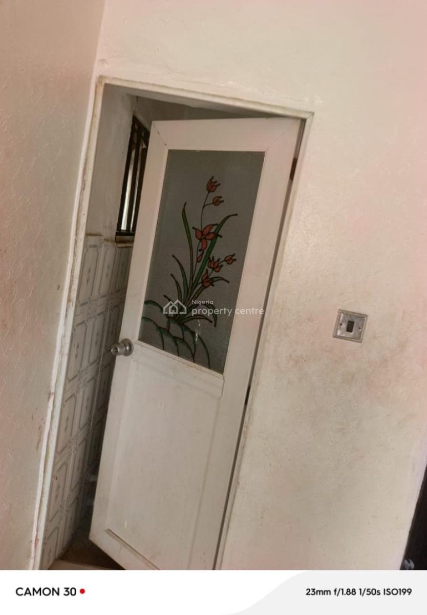 Well-finished 3-bedroom Apartment, Isheri Phase1, Magodo, Lagos, Flat / Apartment for Sale