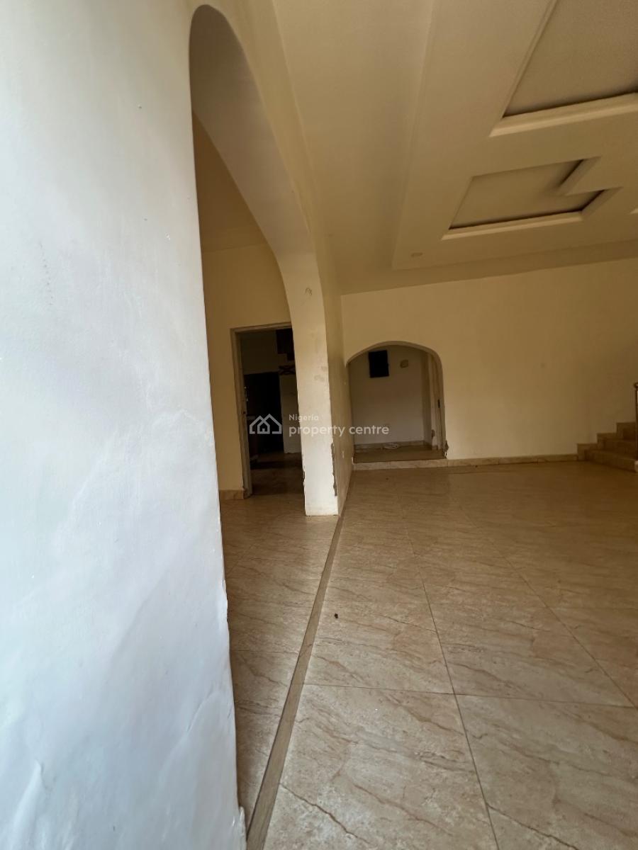 Luxury Spacious 5 Bedroom Duplex, By The Express, Lokogoma District, Abuja, Detached Duplex for Sale